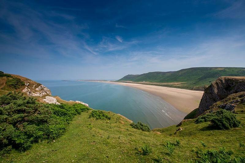 Cilhendre Holiday Cottages - The Dairy Swansea Buitenkant foto